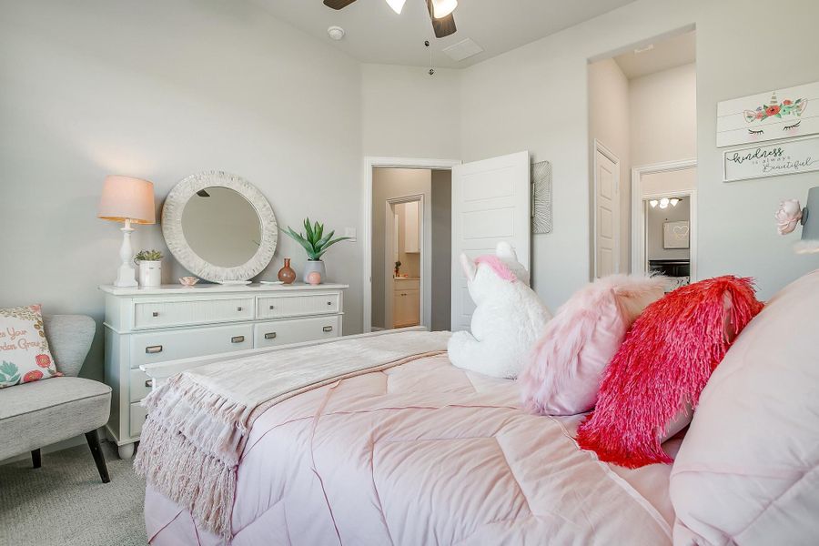 Furnished interior in a model home at Heritage in McLendon-Chisholm (Image 38). Furnished interior in a model home at Heritage in McLendon-Chisholm (Image 38).