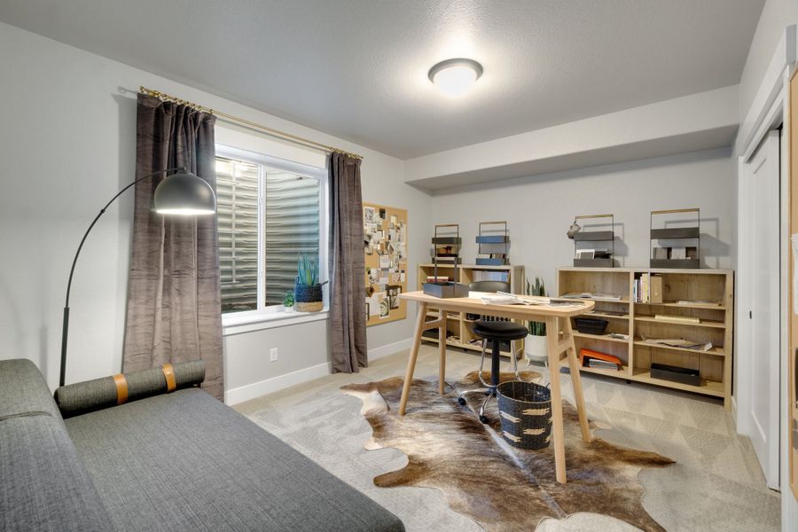 The Aurora Highlands,80019