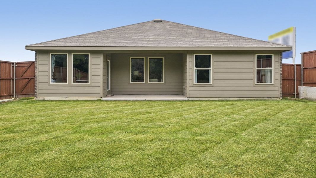 Exterior details of a home in Three Oaks, Sherman (Image 16).