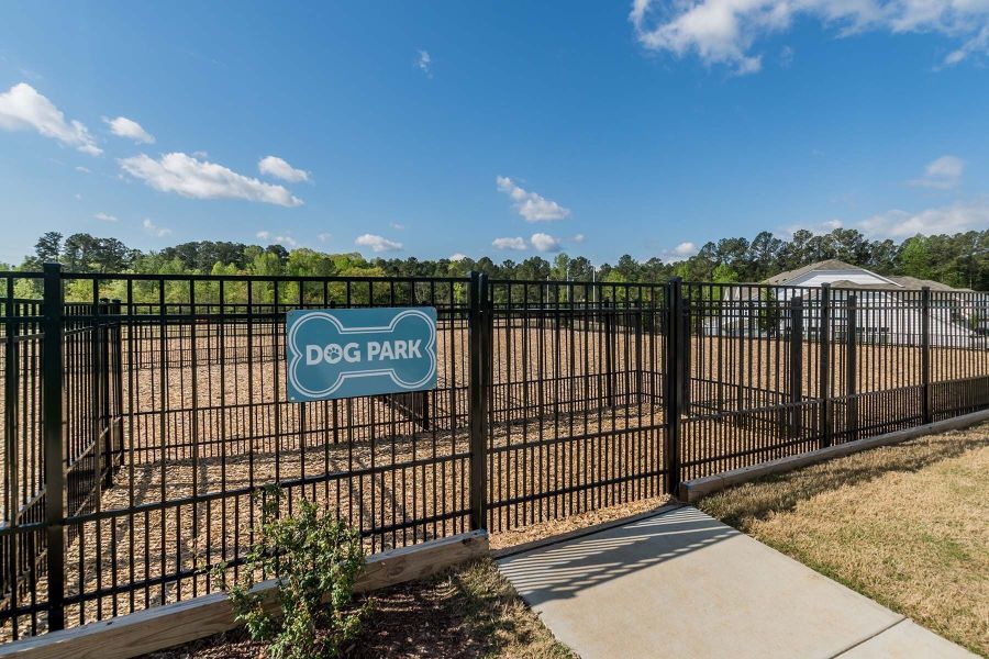 Image 25 of the Ellis Crossing Townes community in Durham, NC.