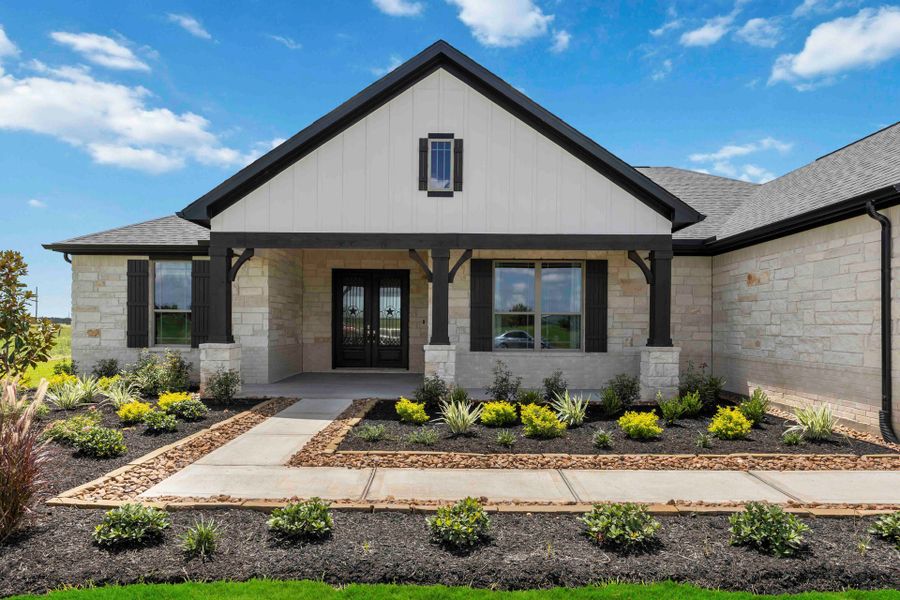 Blue Heron Estates Model Home - Arlington Floorplan - Exterior Blue Heron Estates Model Home - Arlington Floorplan - Exterior