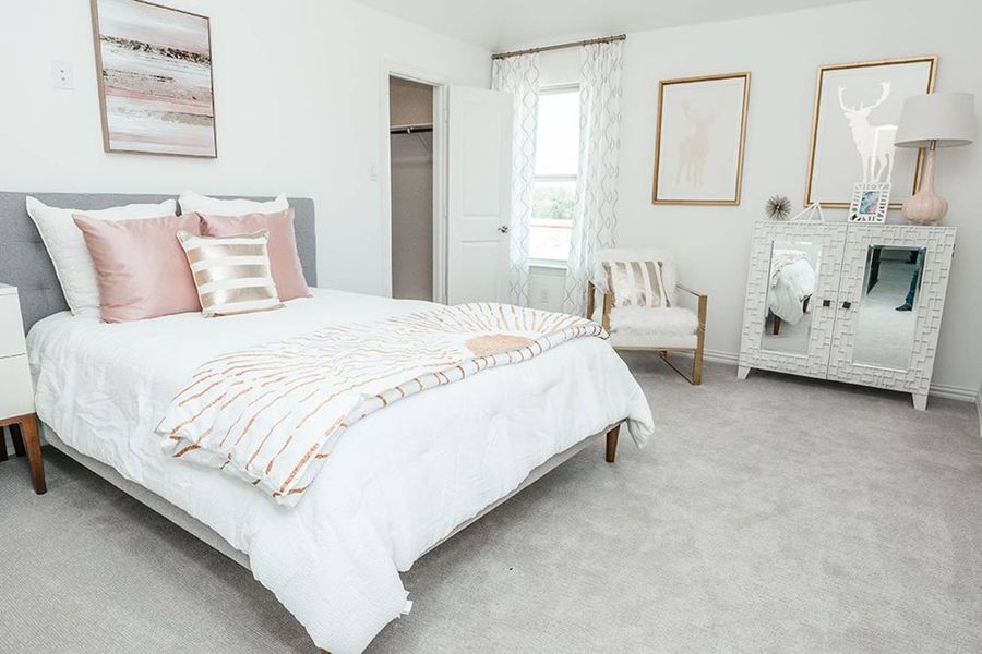 Furnished interior in a model home at Broadmoor Estates in Ovilla (Image 21).