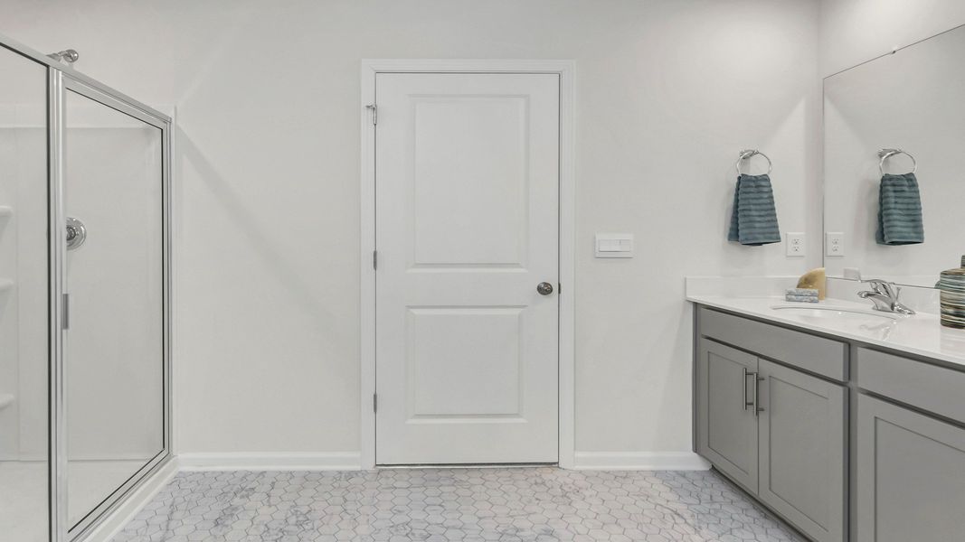 Furnished interior in a model home at Grand Oaks in Columbia (Image 44).