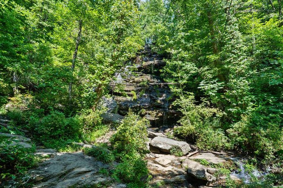 Image 14 of the Windsor Estates community in Walhalla, SC.