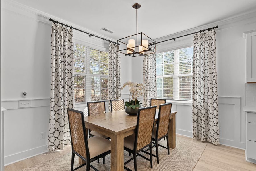 Furnished interior in a model home at Legacy Lakes in Aberdeen (Image 14).