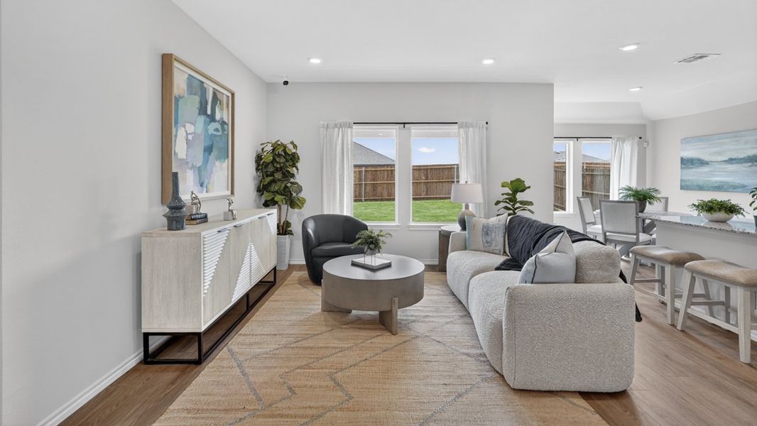 Furnished interior in a model home at Forestbrook Estates in Paris (Image 23).