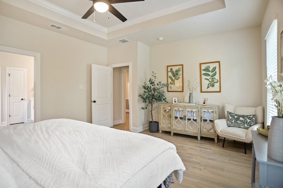 Hammock Bay - Freeport, FL - DSLD Homes - Comstock III G - Model Home - Primary Bedroom