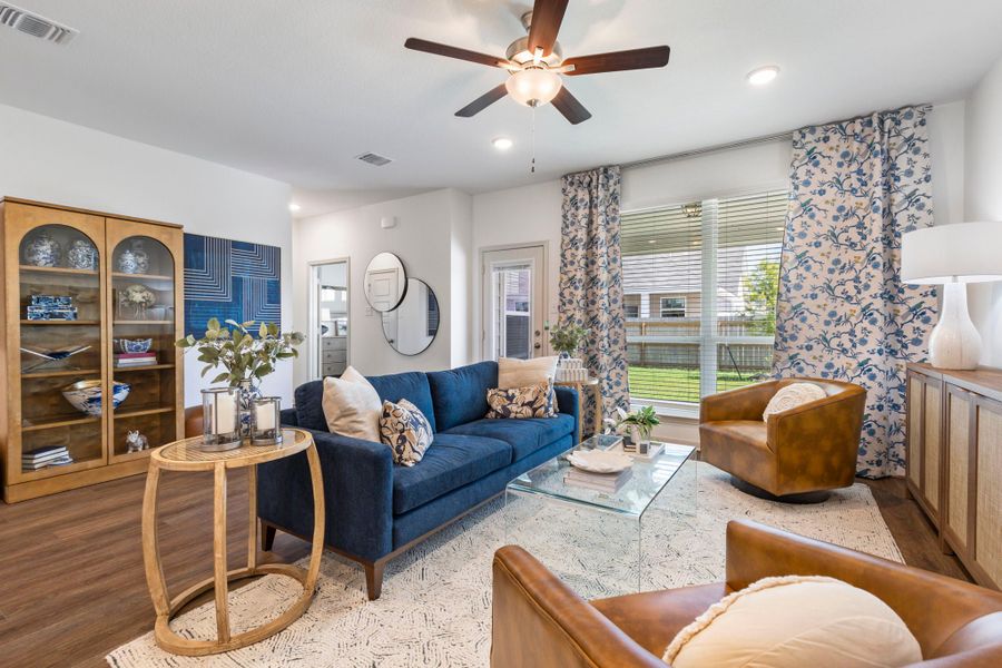 Furnished interior in a model home at Hartrick Ranch in Temple (Image 5).