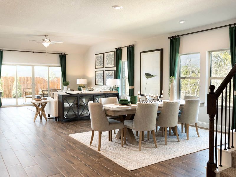 The Bexar dining room featured at The Quarry at Stoneridge.