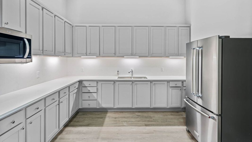 Furnished interior in a model home at Liberty in Panama City (Image 34).