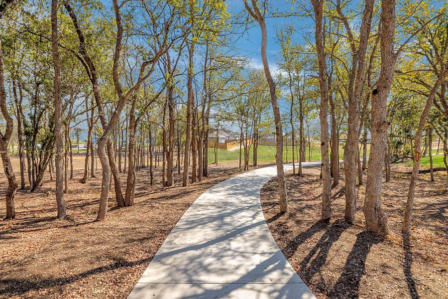 Natural surroundings and green spaces near Trinity Ranch in Elgin, TX (Image 29).