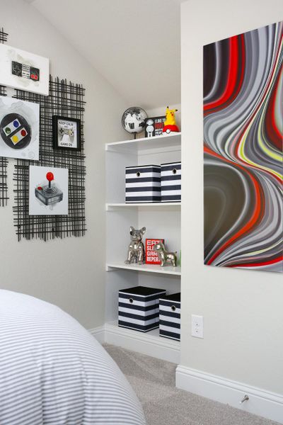 Furnished interior in a model home at Cloverleaf in Austin (Image 63).