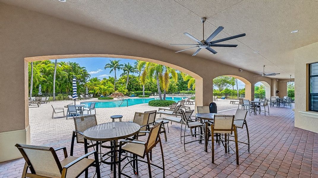 Valencia Golf Country Club Amenity Clubhouse 2of4 Valencia Golf Country Club Amenity Clubhouse 2of4