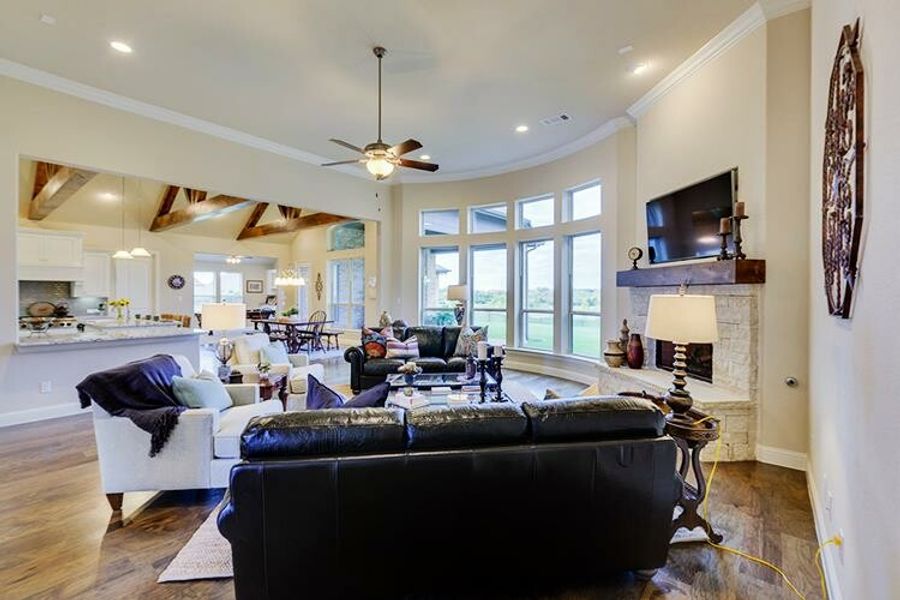 Image 22 of the Breezy Hill community in Rockwall, TX.