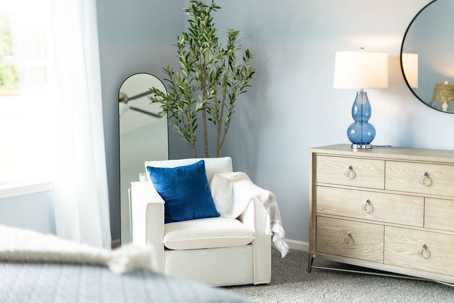 Furnished interior in a model home at Settlers Hammock in Kingsland (Image 8). Furnished interior in a model home at Settlers Hammock in Kingsland (Image 8).