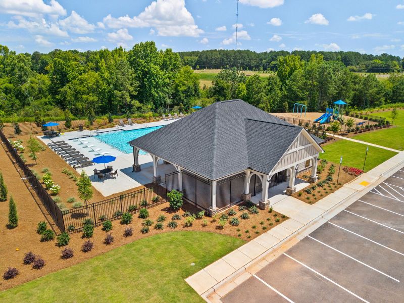 Community amenity available to residents of River Pointe in Monroe (Image 2).