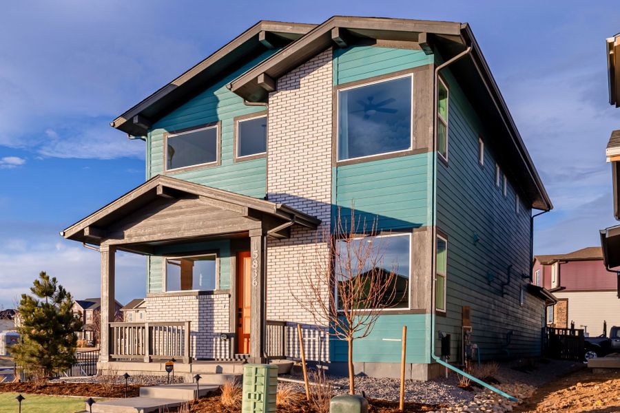 Image 80 of the Painted Prairie community in Aurora, CO.