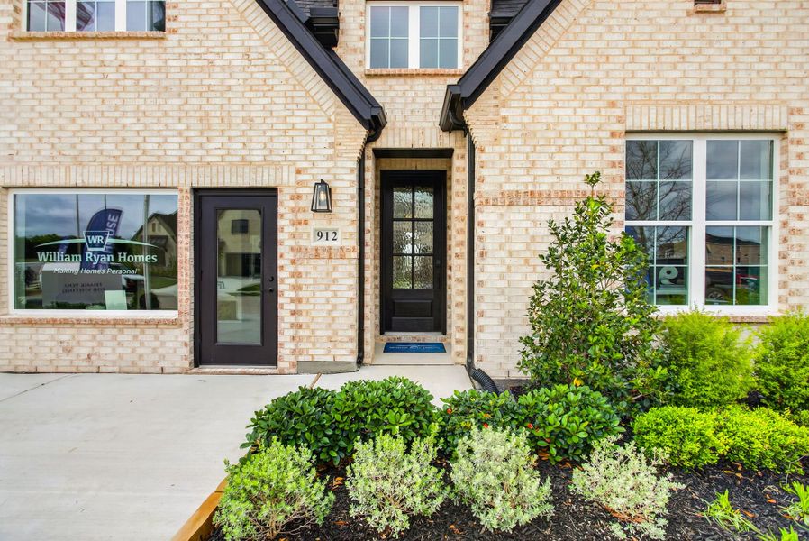 Exterior details of a home in Wildflower Ranch, Fort Worth (Image 27).