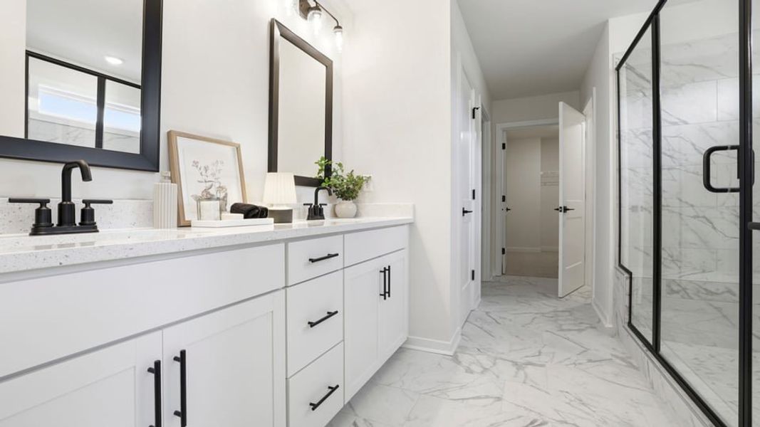 Furnished interior in a model home at Sycamore Cove in Woodruff (Image 33).