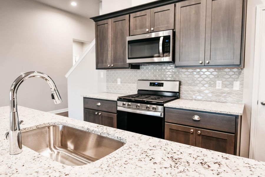 A showcase of a new construction home by Steve Klein Custom Builder, highlighting their design and quality (Image 25). A showcase of a new construction home by Steve Klein Custom Builder, highlighting their design and quality (Image 25).