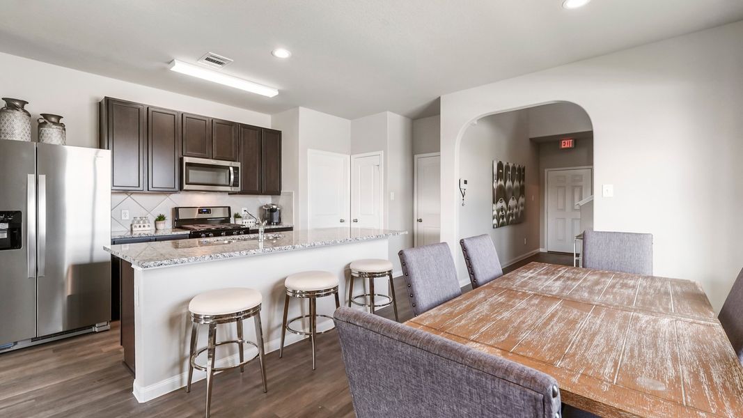 Mackenzie Creek Model Home Kitchen & Dining Area