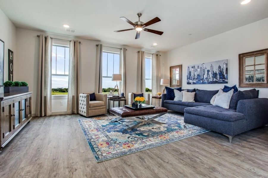 Image 5 of the Iron Horse Commons community in North Richland Hills, TX.