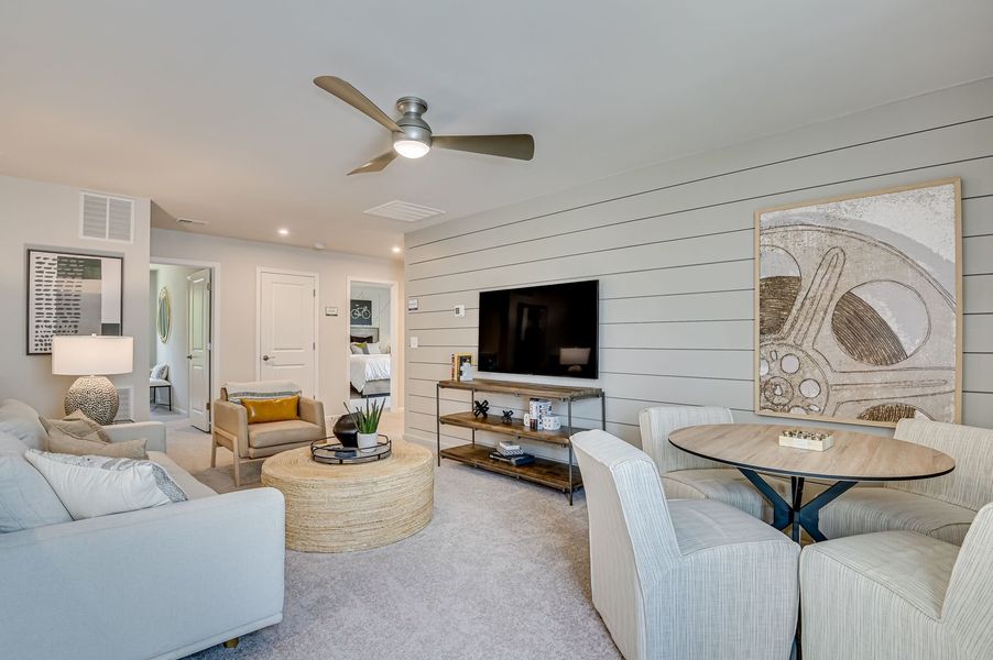 Flexible upper-level spaces that adapt to your needs Flexible upper-level spaces that adapt to your needs