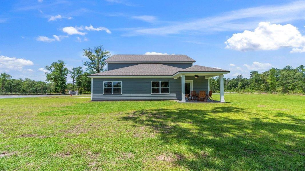 Exterior details of a home in Greystone, Crawfordville (Image 4).