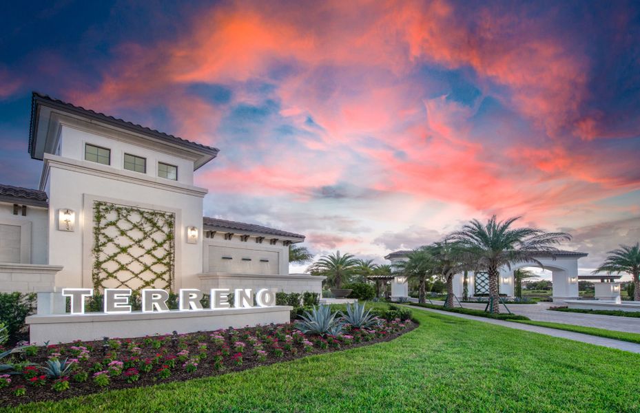 Entry Monument to resort lifestyle community in Naples, FL Terreno