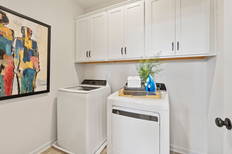 Furnished interior in a model home at Glendale Towns in Conyers (Image 83). Furnished interior in a model home at Glendale Towns in Conyers (Image 83).