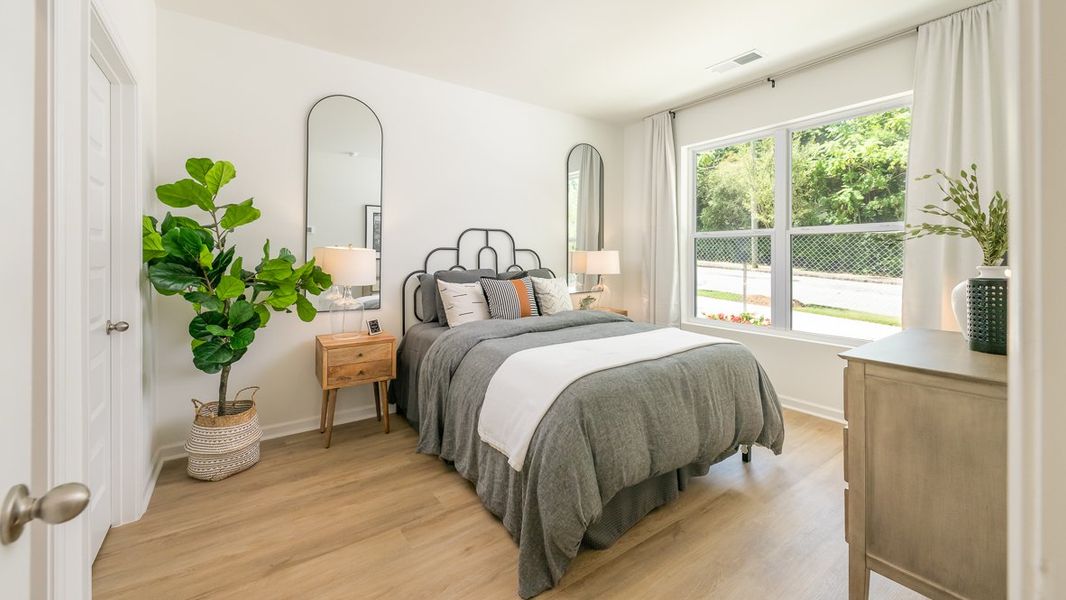 Furnished interior in a model home at Benteen Reserve in Atlanta (Image 6).