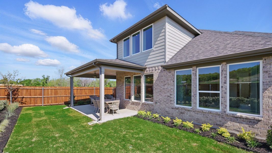 Exterior details of a home in Westside Preserve Premier, Midlothian (Image 3).