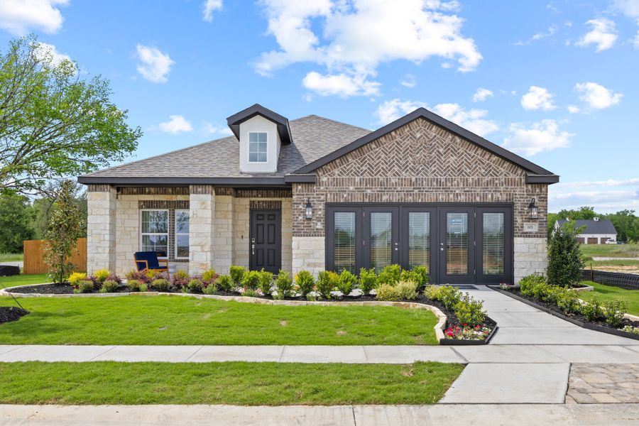 Front exterior of a home in the Pennsylvania Avenue community, located in Springtown, TX (Image 14).