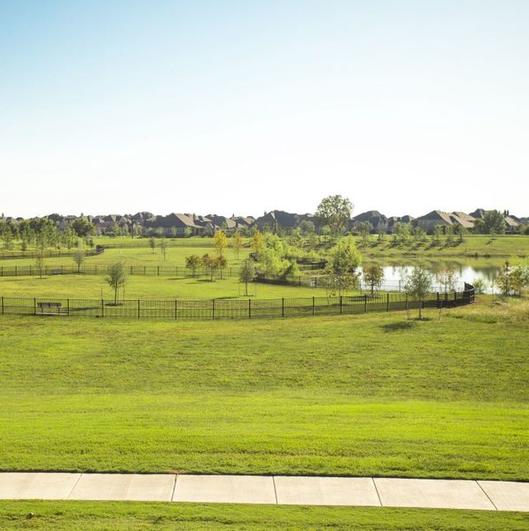 Natural surroundings and green spaces near Harvest Green in Richmond, TX (Image 24). Natural surroundings and green spaces near Harvest Green in Richmond, TX (Image 24).