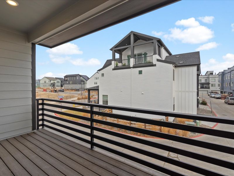 DEN_Baseline_2343 Shoshone Pl _Belford_Balcony