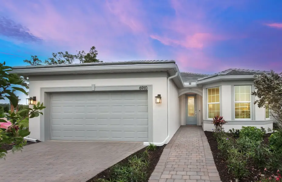 New construction single-family homes in Nokomis, FL