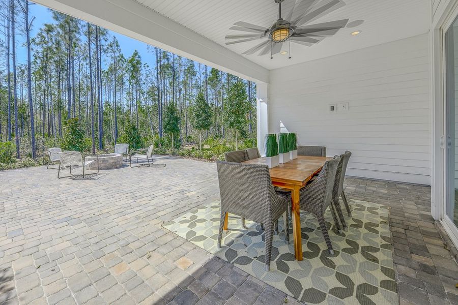 Exterior details of a home in Heritage Trace in Nocatee, Ponte Vedra (Image 14). Exterior details of a home in Heritage Trace in Nocatee, Ponte Vedra (Image 14).