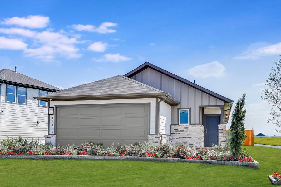 Front exterior of a home in the Hockley Meadows 40s community, located in Hockley, TX (Image 1).