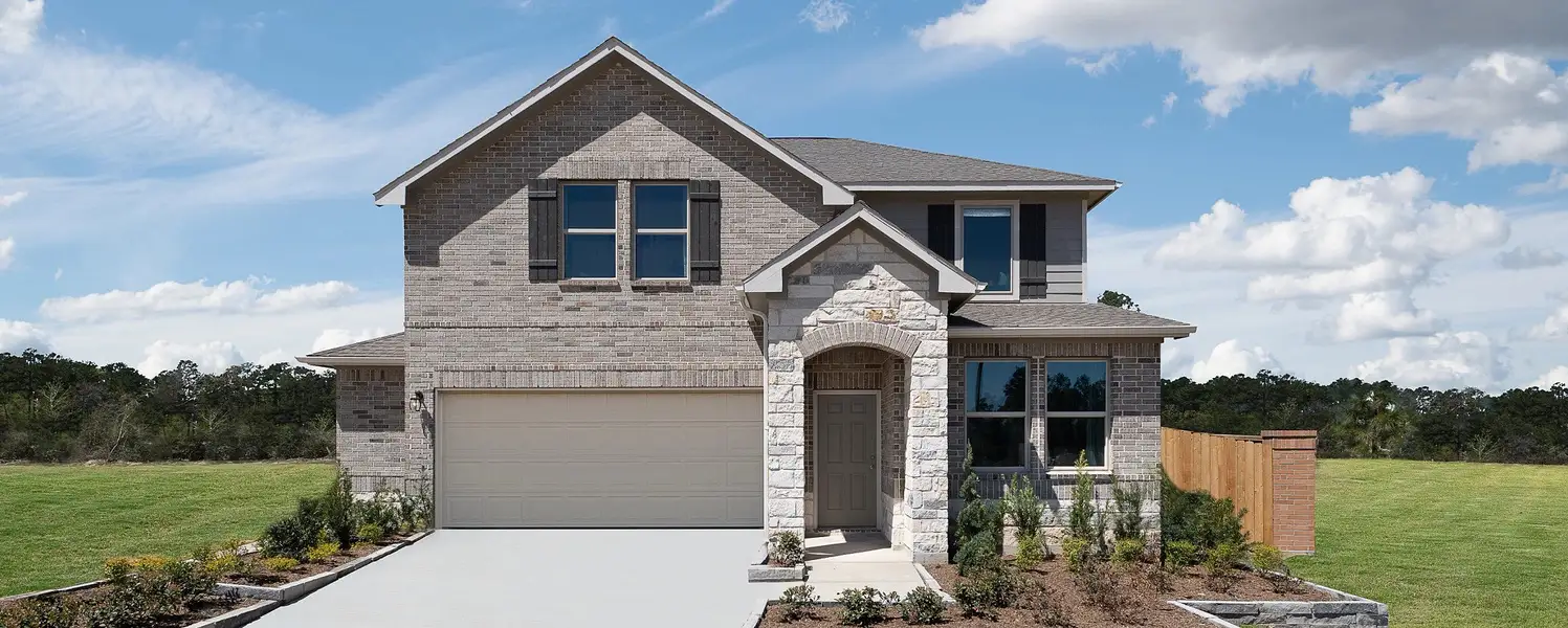 Front exterior of a home in the Spring Creek Trails community, located in Magnolia, TX (Image 1). Front exterior of a home in the Spring Creek Trails community, located in Magnolia, TX (Image 1).