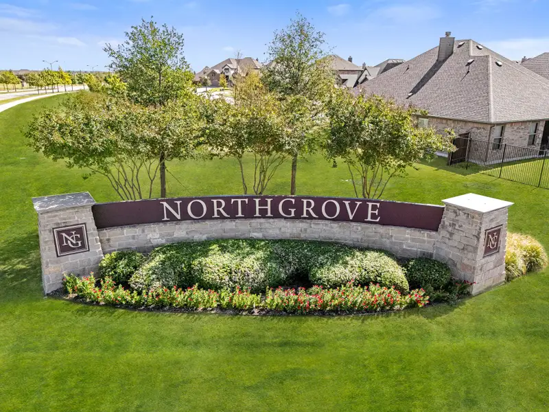 North Grove Entry
