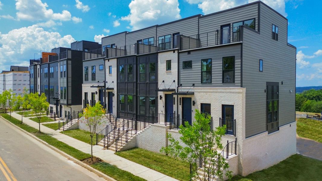 Exceptional New Homes Near Downtown Nashville Exceptional New Homes Near Downtown Nashville