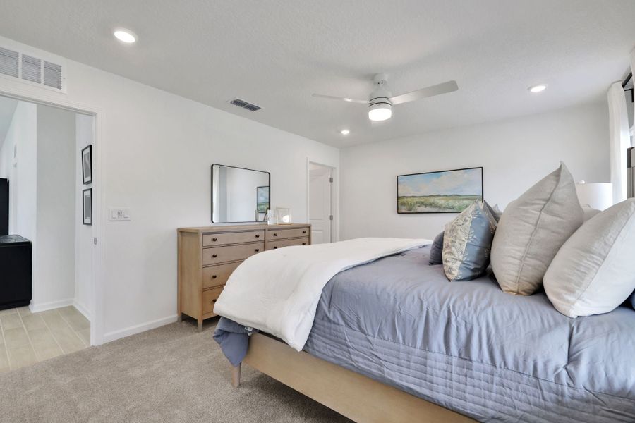 Diamond Springs 40' New Homes in Jacksonville, FL.  - Slide 14