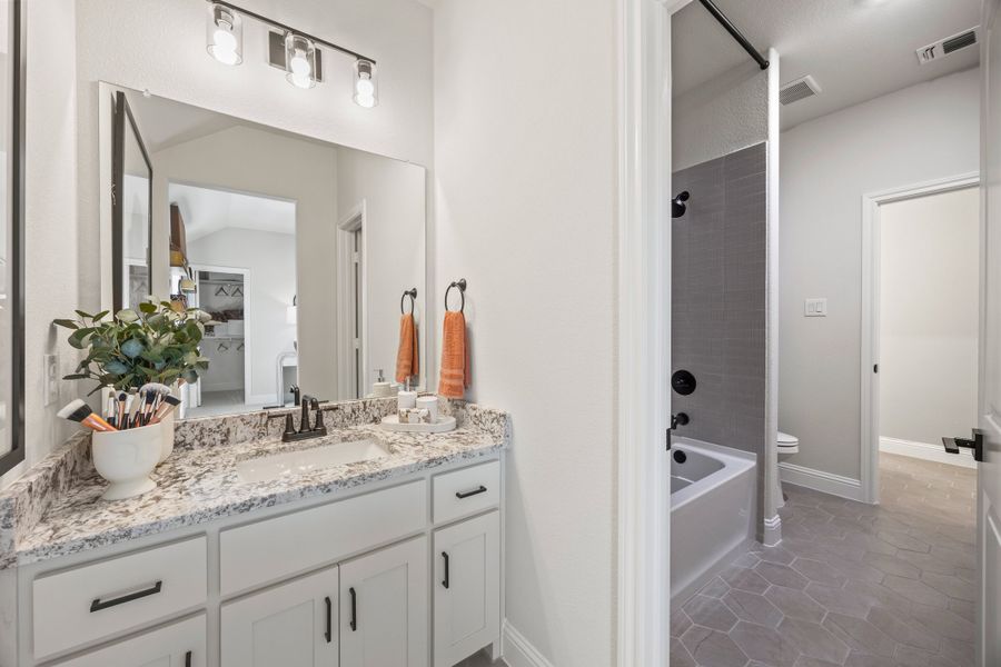 Furnished interior in a model home at Myrtle Creek in Waxahachie (Image 30).