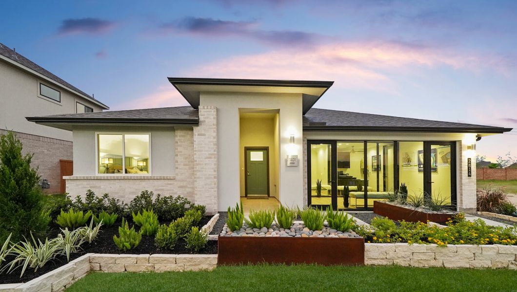 Image 4 of the Lago Mar community in Texas City, TX.