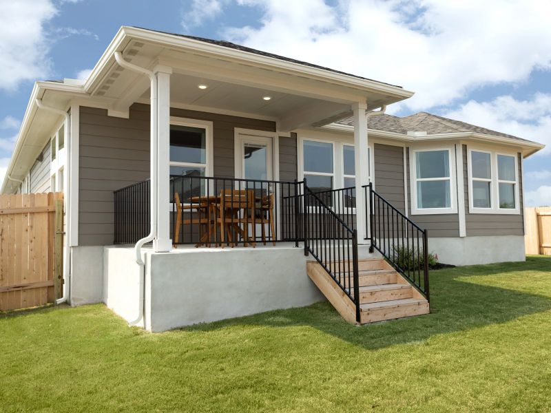 Exterior details of a home in Riverbend at Double Eagle - Boulevard Collection, Cedar Creek (Image 7).