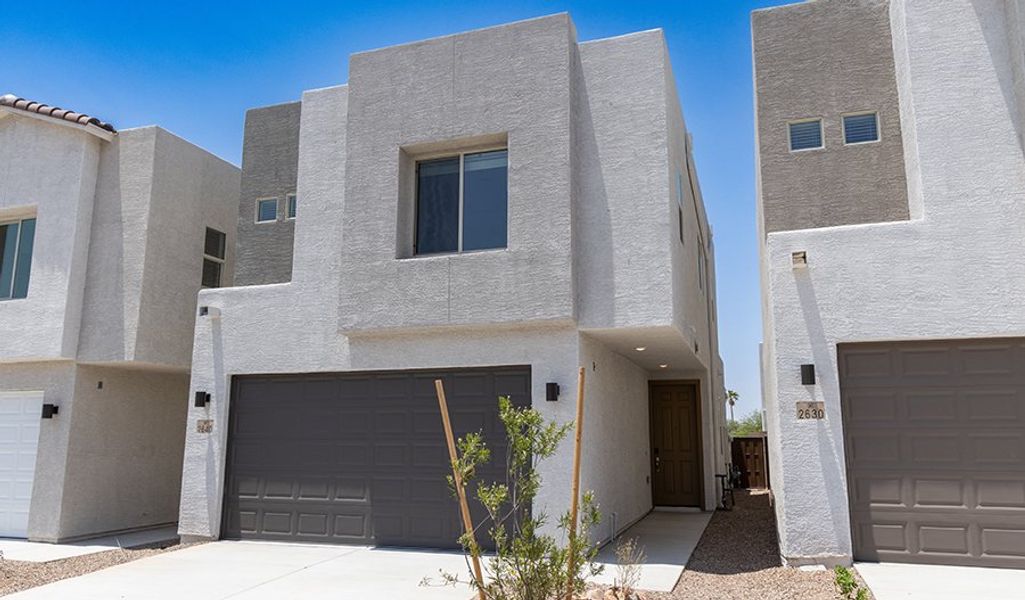 Front exterior of a home in the Rivendell community, located in Tucson, AZ (Image 2).