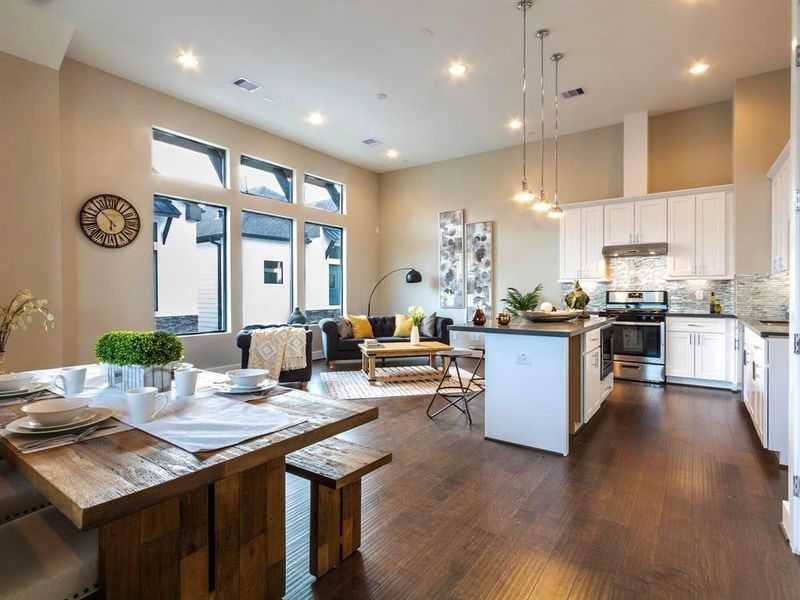 Image 3 of the Bigelow Estates community in Houston, TX.