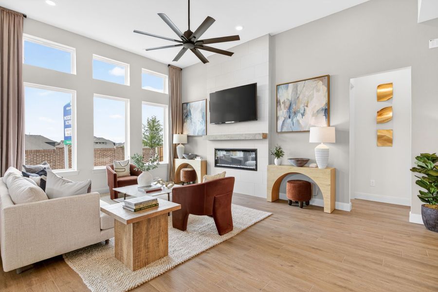 Furnished interior in a model home at Wildflower Ranch in Fort Worth (Image 85).