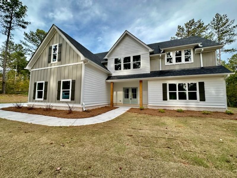 Front exterior of a home in the Polk Place community, located in Moreland, GA (Image 8).