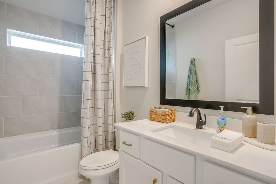 Furnished interior in a model home at Creekside in Royse City (Image 82).